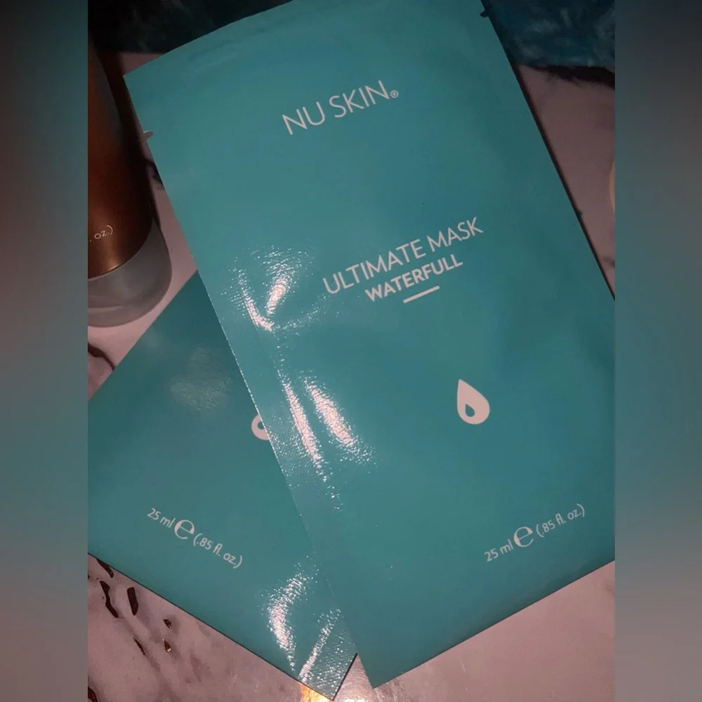 Bundle of Nu Skin Sunless Tanner & Hydration Masks🏝️ - Picture 2 of 5
